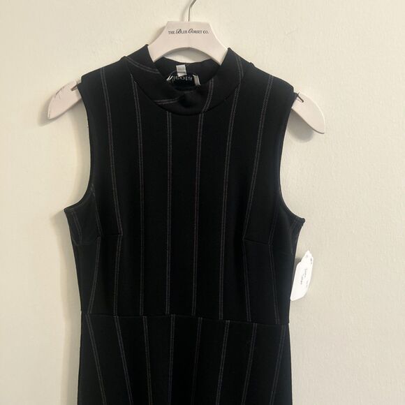 Leota Size Small Black Pinstripe Sleeveless Fit Flare Dress NWT - Picture 3 of 7